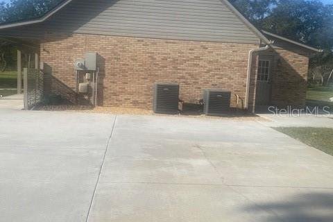 House in Sanford, Florida 4 bedrooms, 255.48 sq.m. № 1780718 - photo 8