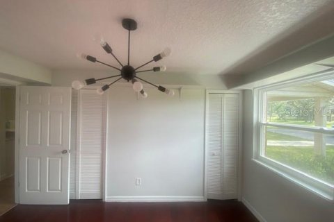 House in Sanford, Florida 4 bedrooms, 255.48 sq.m. № 1780718 - photo 22