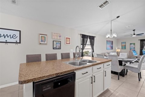 House in Ruskin, Florida 3 bedrooms, 117.06 sq.m. № 1894951 - photo 9