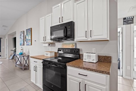 House in Ruskin, Florida 3 bedrooms, 117.06 sq.m. № 1894951 - photo 8