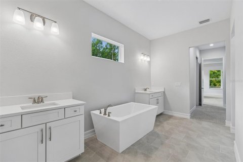 Casa en venta en Brooksville, Florida, 3 dormitorios, 278.8 m2 № 2195824 - foto 21