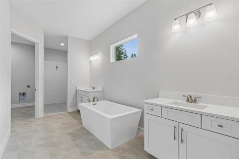 Casa en venta en Brooksville, Florida, 3 dormitorios, 278.8 m2 № 2195824 - foto 20