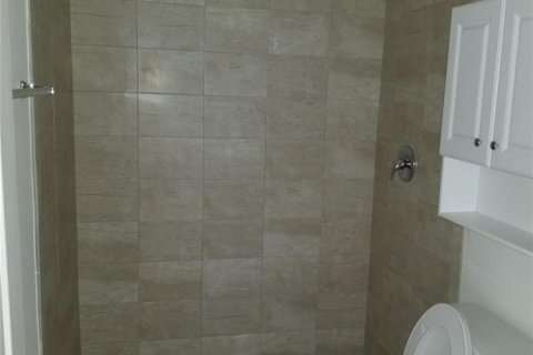 Купить коммерческую недвижимость в Уэст-Палм-Бич, Флорида 171.68м2, № 2083883 - фото 10