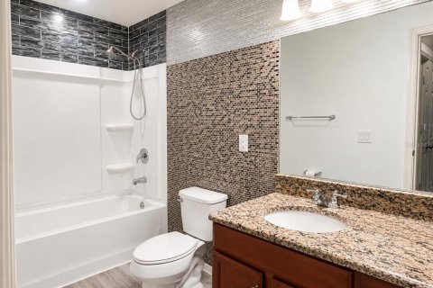 Casa en venta en Seffner, Florida, 5 dormitorios, 286.98 m2 № 2221965 - foto 10