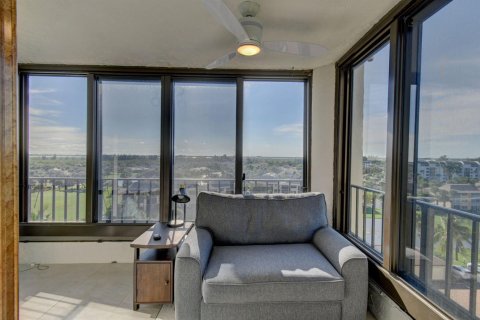 Condo in St. Lucie, Florida, 2 bedrooms  № 2193994 - photo 30