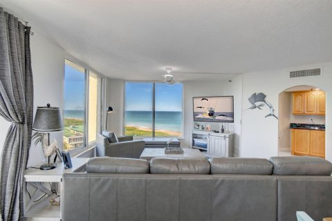 Condo in St. Lucie, Florida, 2 bedrooms  № 2193994 - photo 4