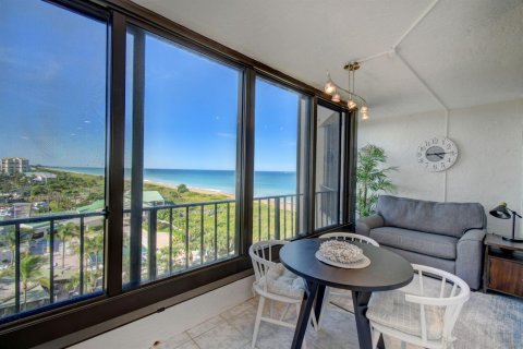 Condo in St. Lucie, Florida, 2 bedrooms  № 2193994 - photo 23