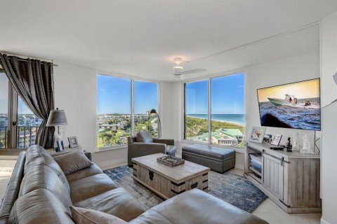 Condo in St. Lucie, Florida, 2 bedrooms  № 2193994 - photo 5