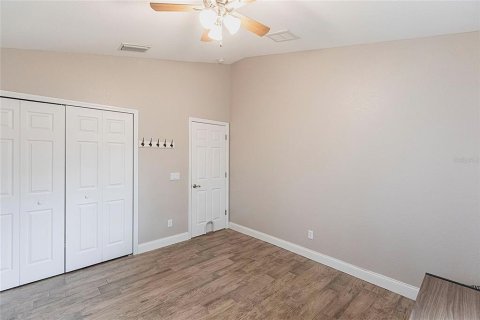House in Port Charlotte, Florida 3 bedrooms, 182.09 sq.m. № 1908089 - photo 20