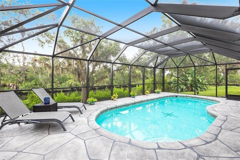 House in Port Charlotte, Florida 3 bedrooms, 182.09 sq.m. № 1908089 - photo 3