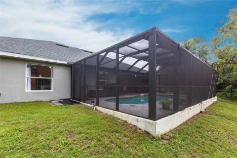 House in Port Charlotte, Florida 3 bedrooms, 182.09 sq.m. № 1908089 - photo 29