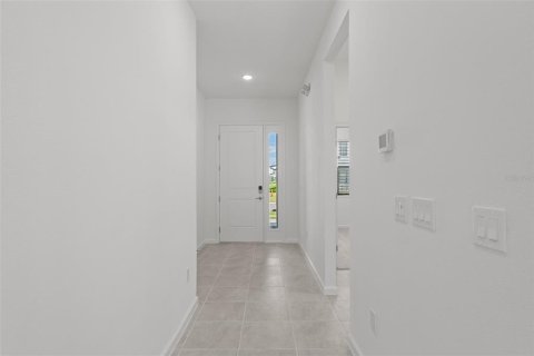 Villa ou maison à vendre à Orlando, Floride: 8 chambres, 298.03 m2 № 2148276 - photo 4