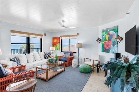 Copropriété à vendre à North Redington Beach, Floride: 3 chambres, 127.28 m2 № 1784744 - photo 7