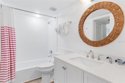 Copropriété à vendre à North Redington Beach, Floride: 3 chambres, 127.28 m2 № 1784744 - photo 28
