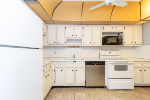 Copropriété à vendre à Pompano Beach, Floride: 2 chambres, 91.04 m2 № 2187506 - photo 5