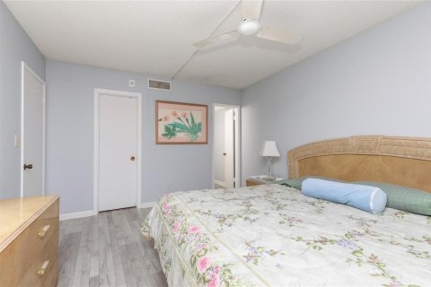 Copropriété à vendre à Pompano Beach, Floride: 2 chambres, 91.04 m2 № 2187506 - photo 19