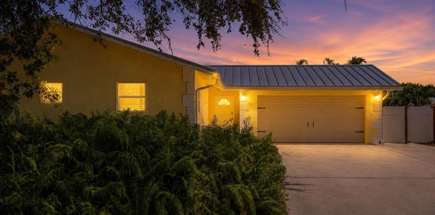 Villa ou maison à Boca Raton, Floride 5 chambres, 172.52 m2 № 2261177
