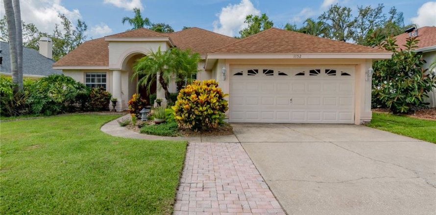 House in Tarpon Springs, Florida 3 bedrooms, 158.12 sq.m. № 1844971