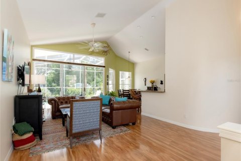 House in Tarpon Springs, Florida 3 bedrooms, 158.12 sq.m. № 1844971 - photo 9