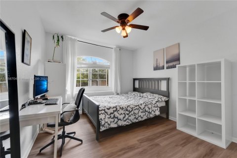 Townhouse in Sunrise, Florida 3 bedrooms, 150.41 sq.m. № 1878562 - photo 17