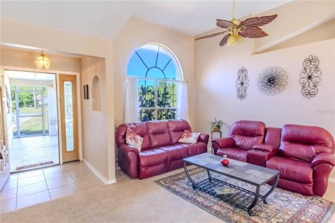 Villa ou maison à vendre à Kissimmee, Floride: 3 chambres, 143.07 m2 № 2342131 - photo 10