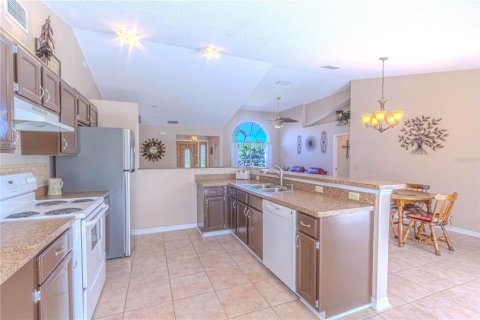 Villa ou maison à vendre à Kissimmee, Floride: 3 chambres, 143.07 m2 № 2342131 - photo 19