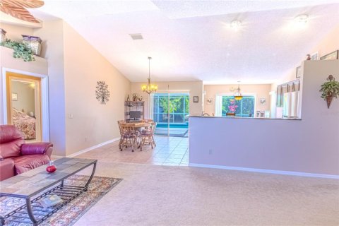 Villa ou maison à vendre à Kissimmee, Floride: 3 chambres, 143.07 m2 № 2342131 - photo 11