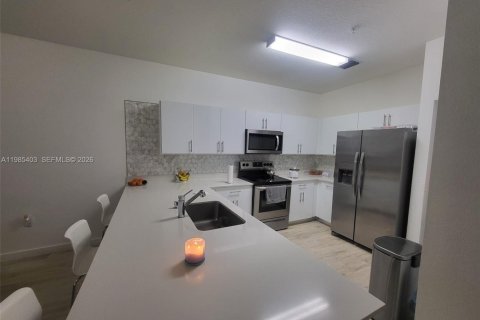 Купить кондоминиум в Майами, Флорида 3 спальни, 128.58м2, № 2089896 - фото 3