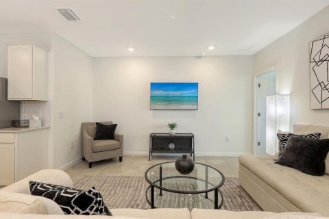 House in Sarasota, Florida 4 bedrooms, 147.81 sq.m. № 1852903 - photo 20