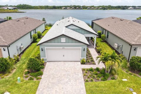 House in Sarasota, Florida 4 bedrooms, 147.81 sq.m. № 1852903 - photo 4