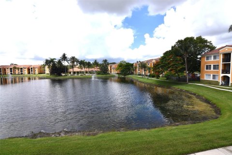 Condominio en venta en Miramar, Florida, 2 dormitorios, 90.77 m2 № 1821832 - foto 29