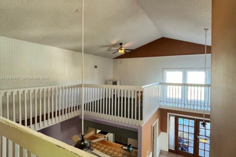 Casa en venta en Hobe Sound, Florida, 4 dormitorios, 214.98 m2 № 1995314 - foto 19