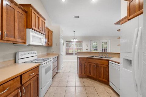 House in Lake City, Florida 3 bedrooms, 179.49 sq.m. № 1876717 - photo 11