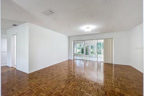Купить виллу или дом в Орландо, Флорида 11 комнат, 206.15м2, № 1850001 - фото 19