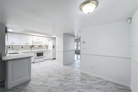 Купить виллу или дом в Орландо, Флорида 11 комнат, 206.15м2, № 1850001 - фото 29