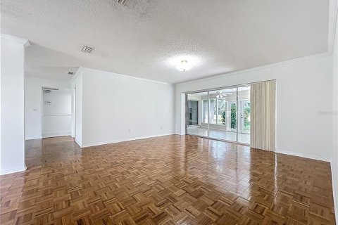 Купить виллу или дом в Орландо, Флорида 11 комнат, 206.15м2, № 1850001 - фото 20