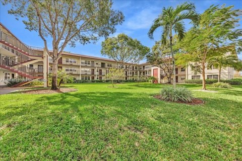 Condo à Pembroke Pines, Floride, 1 chambre  № 1999556