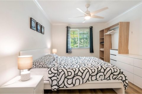 Townhouse in Boca Raton, Florida 3 bedrooms, 113.99 sq.m. № 2382795 - photo 12
