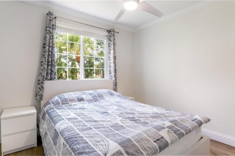 Townhouse in Boca Raton, Florida 3 bedrooms, 113.99 sq.m. № 2382795 - photo 14