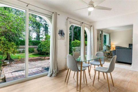 Townhouse in Boca Raton, Florida 3 bedrooms, 113.99 sq.m. № 2382795 - photo 23