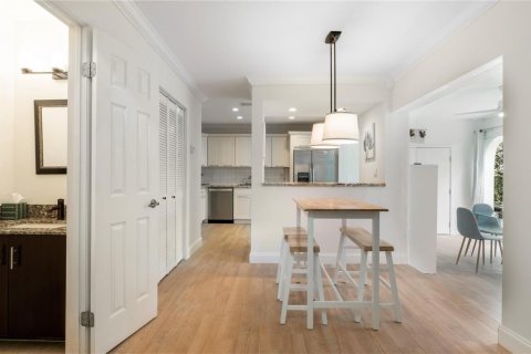 Townhouse in Boca Raton, Florida 3 bedrooms, 113.99 sq.m. № 2382795 - photo 26