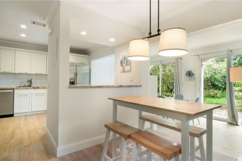 Townhouse in Boca Raton, Florida 3 bedrooms, 113.99 sq.m. № 2382795