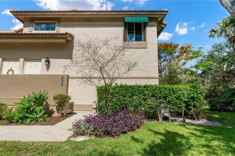 Townhouse in Boca Raton, Florida 3 bedrooms, 113.99 sq.m. № 2382795 - photo 30