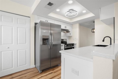 Copropriété à vendre à Saint Petersburg, Floride: 2 chambres, 92.9 m2 № 2152245 - photo 6