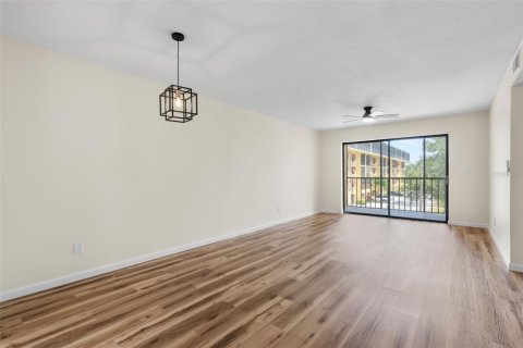 Copropriété à vendre à Saint Petersburg, Floride: 2 chambres, 92.9 m2 № 2152245 - photo 11