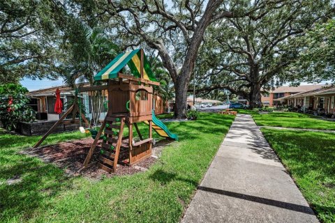 Villa ou maison à vendre à Clearwater, Floride: 2 chambres, 83.61 m2 № 1826796 - photo 19