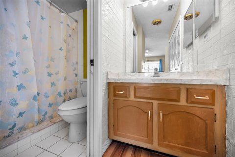 Villa ou maison à vendre à Clearwater, Floride: 2 chambres, 83.61 m2 № 1826796 - photo 7
