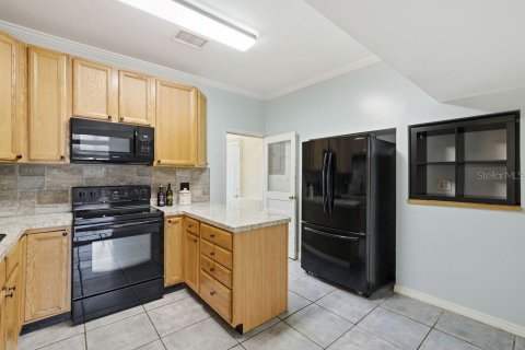 Casa en venta en Tampa, Florida, 2 dormitorios, 141.21 m2 № 2152171 - foto 8