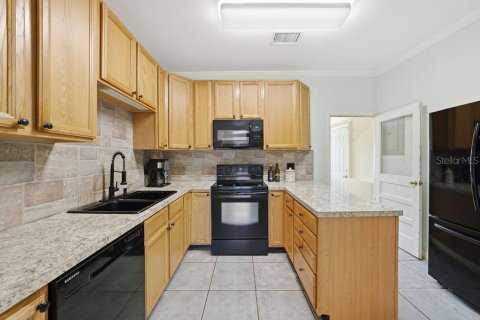 Casa en venta en Tampa, Florida, 2 dormitorios, 141.21 m2 № 2152171 - foto 11