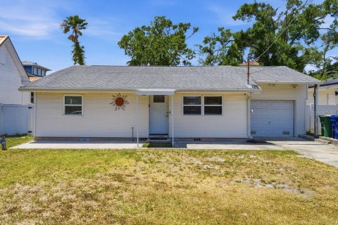 Casa en Tampa, Florida 2 dormitorios, 141.21 m2 № 2152171